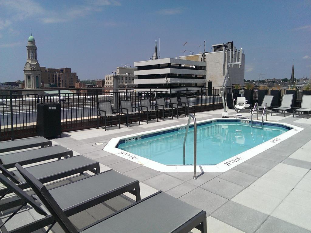 Global Luxury Suites At Thomas Circle ワシントン エクステリア 写真