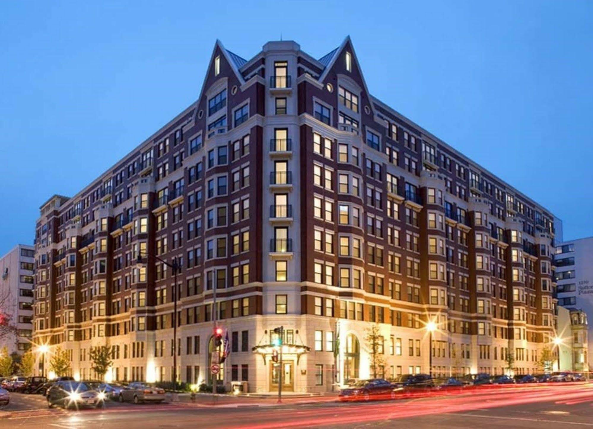 Global Luxury Suites At Thomas Circle ワシントン エクステリア 写真